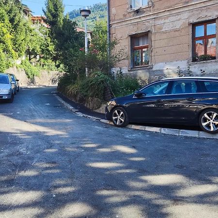 Cozy, Nice & Quiet Apartment Lucky Sarajevo - Free Public Parking Bagian luar foto