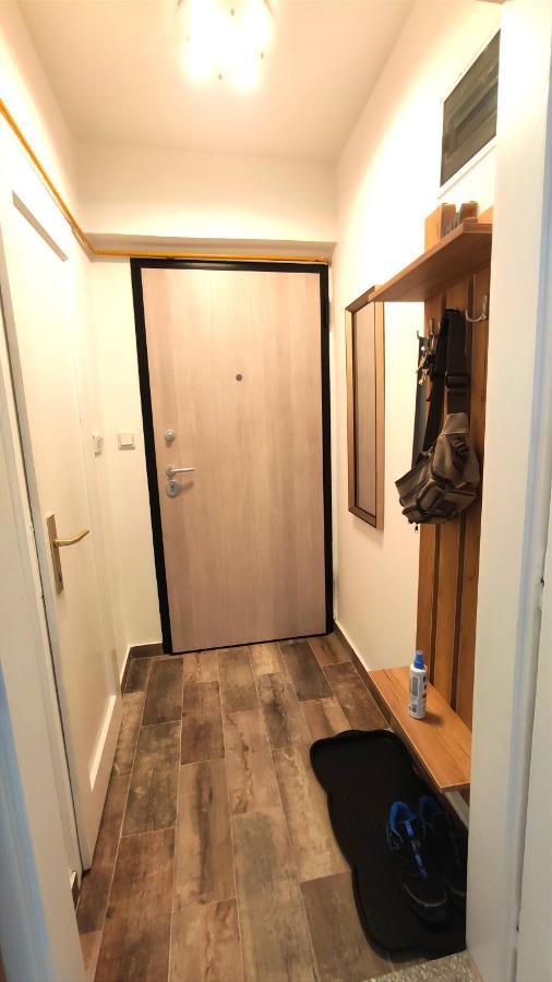 Cozy, Nice & Quiet Apartment Lucky Sarajevo - Free Public Parking Bagian luar foto