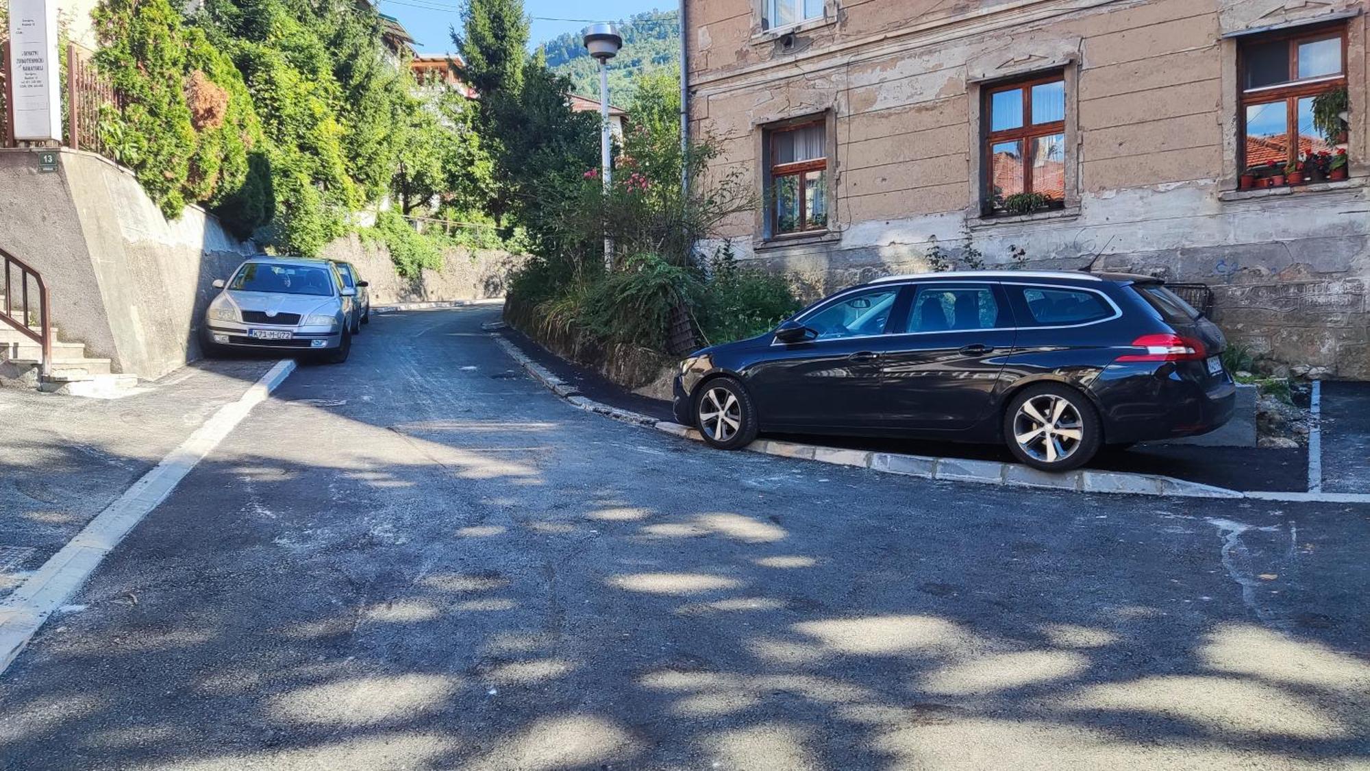 Cozy, Nice & Quiet Apartment Lucky Sarajevo - Free Public Parking Bagian luar foto